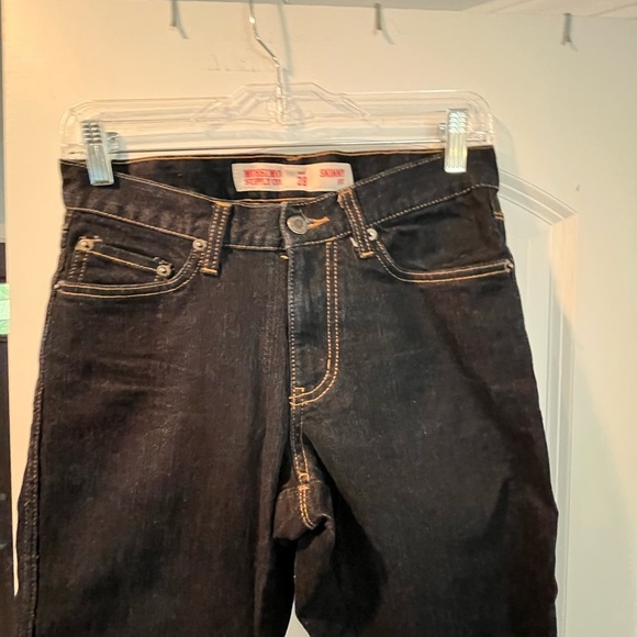 Women’s Jeans - Picture 2 of 6